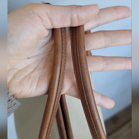 Coach Vintage Madison Spectator Satchel (no. 6765) - Picture 8 of 13